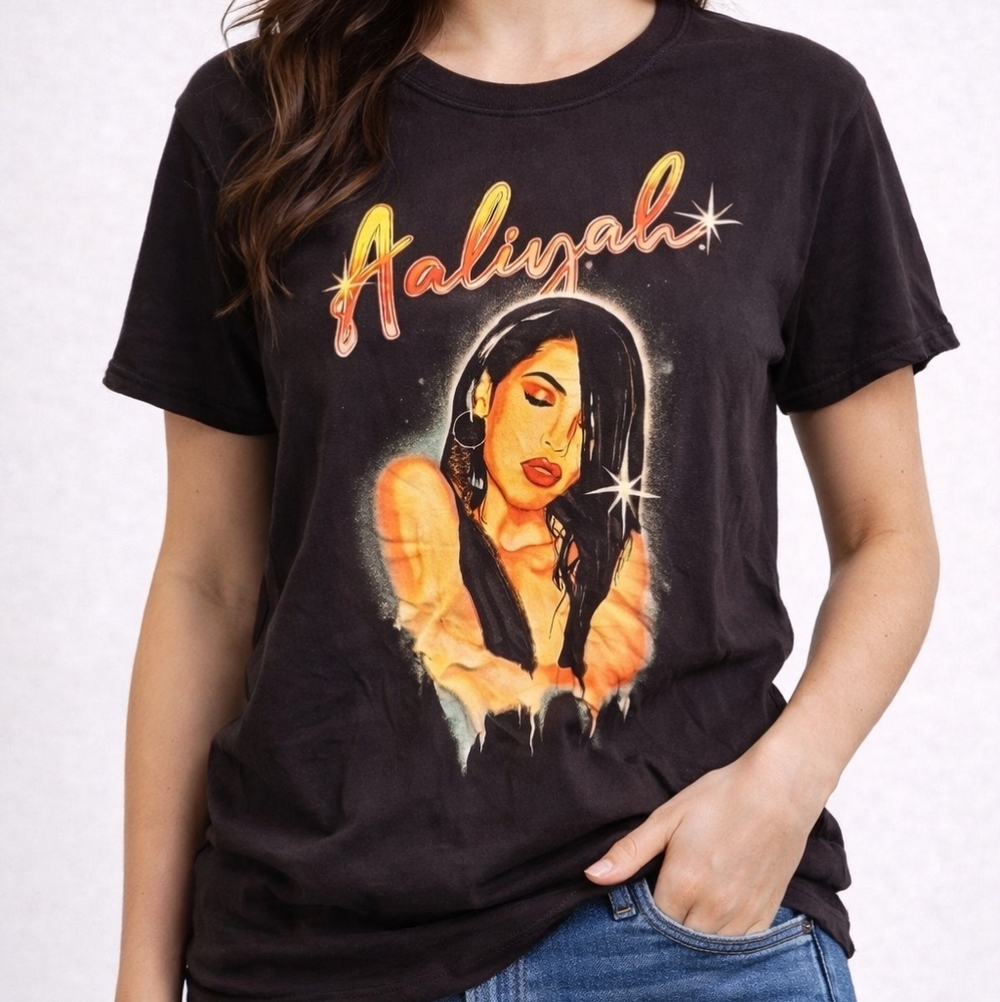 Aaliyah Graphic Tee Shirt Women’s Medium Black Tribute Portrait T-Shirt